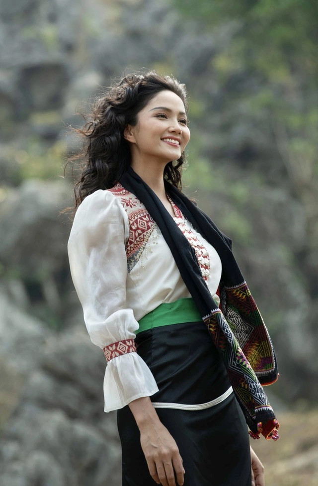 Hoa hậu H'Hen Niê