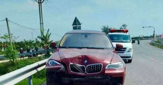 Tài xế ô tô BMW ở Ninh Bình gây tai nạn chết người rồi rời khỏi hiện trường