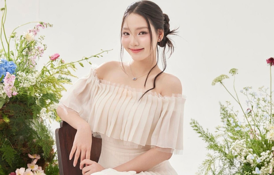Mỹ nhân 18 tuổi đóng liên tiếp 3 phim doanh thu trăm tỷ đồng
