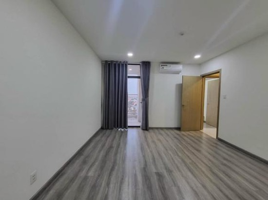 'Búp bê sống' Ukraine cưới chàng trai dân tộc Mường: Đẻ xong xây nhà to như biệt thự插图7 bui tien dungban nha 8 ngoisaovn
