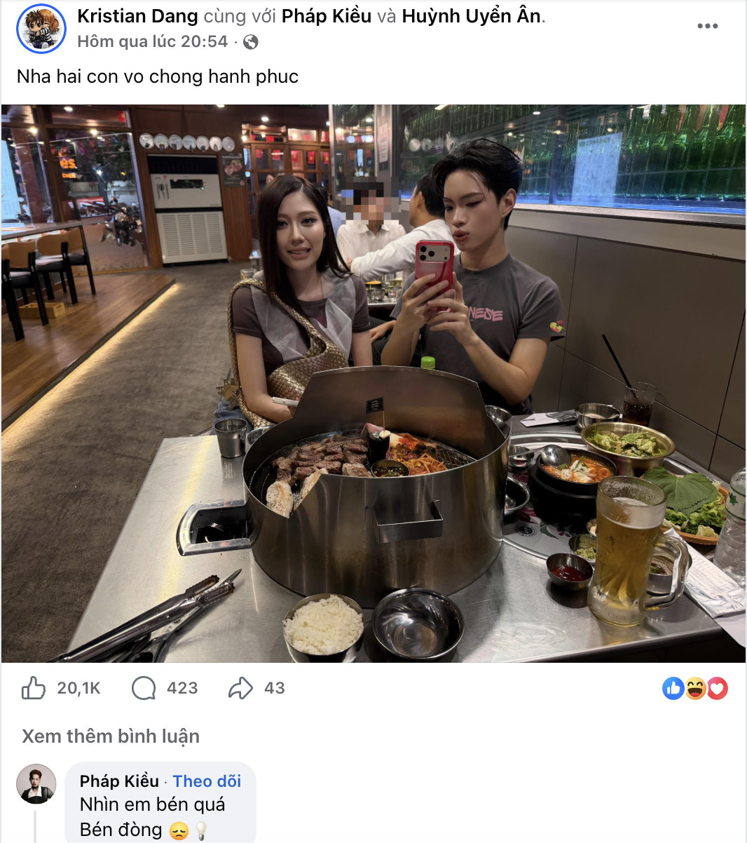 Xuất hiện cặp đôi vibiz nghi