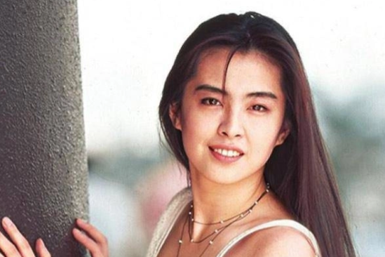 Sau 20 năm 'ở ẩn', Vương Tổ Hiền bất ngờ tái xuất trước công chúng