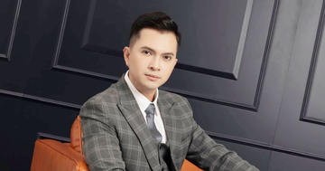 Sự nghiệp 20 năm với chỉ 1 bản hít của nam ca sĩ đang leo top tìm kiếm trên MXH