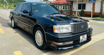 Toyota Crown JZS155 1997 giá 880 triệu, hàng hiếm hút người mê sedan Nhật cổ