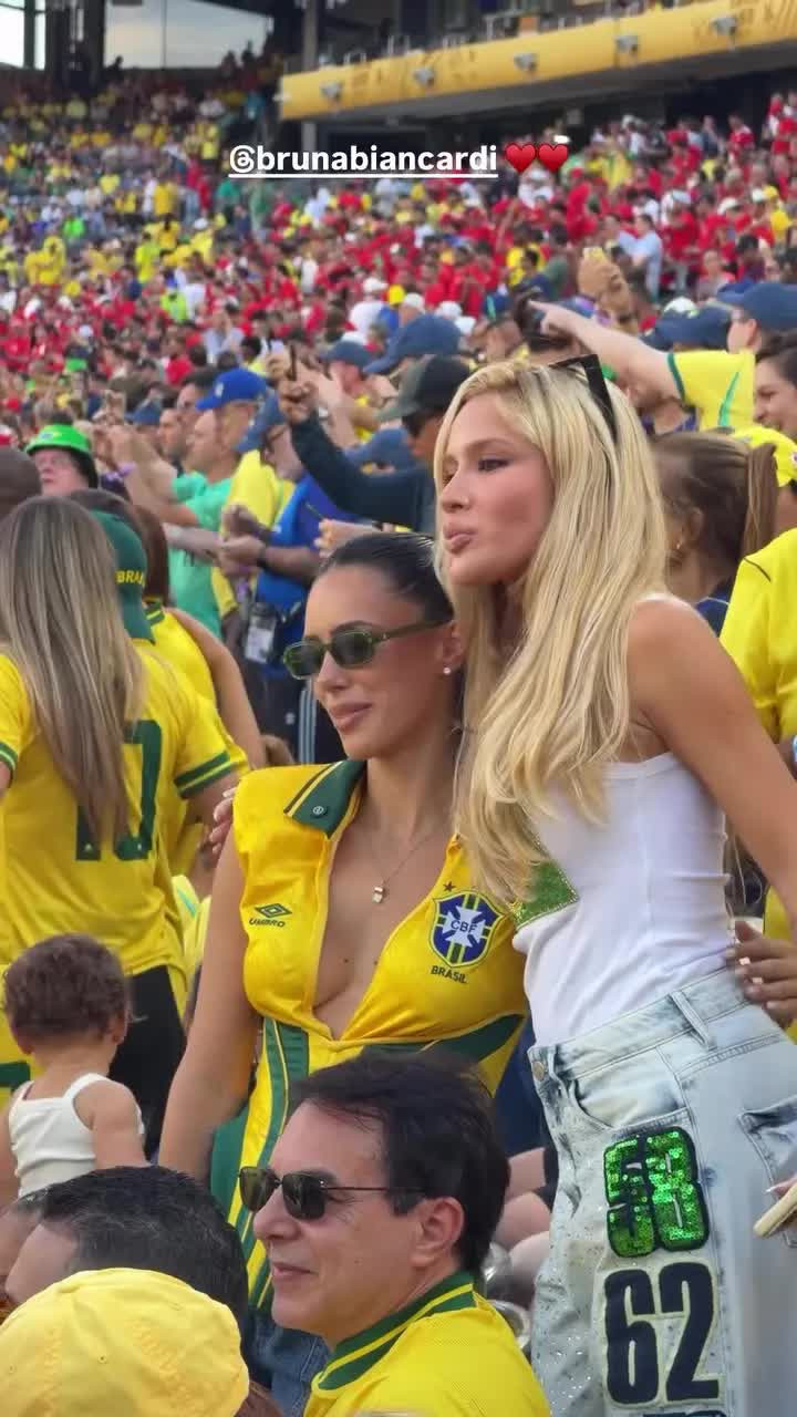 bruna biancardi flys neymars jet 1088405082 17814808062351777898643