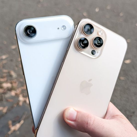 Mẫu iPhone giảm chạm đáy tại Việt Nam, có nơi hạ gần chục triệu đồng