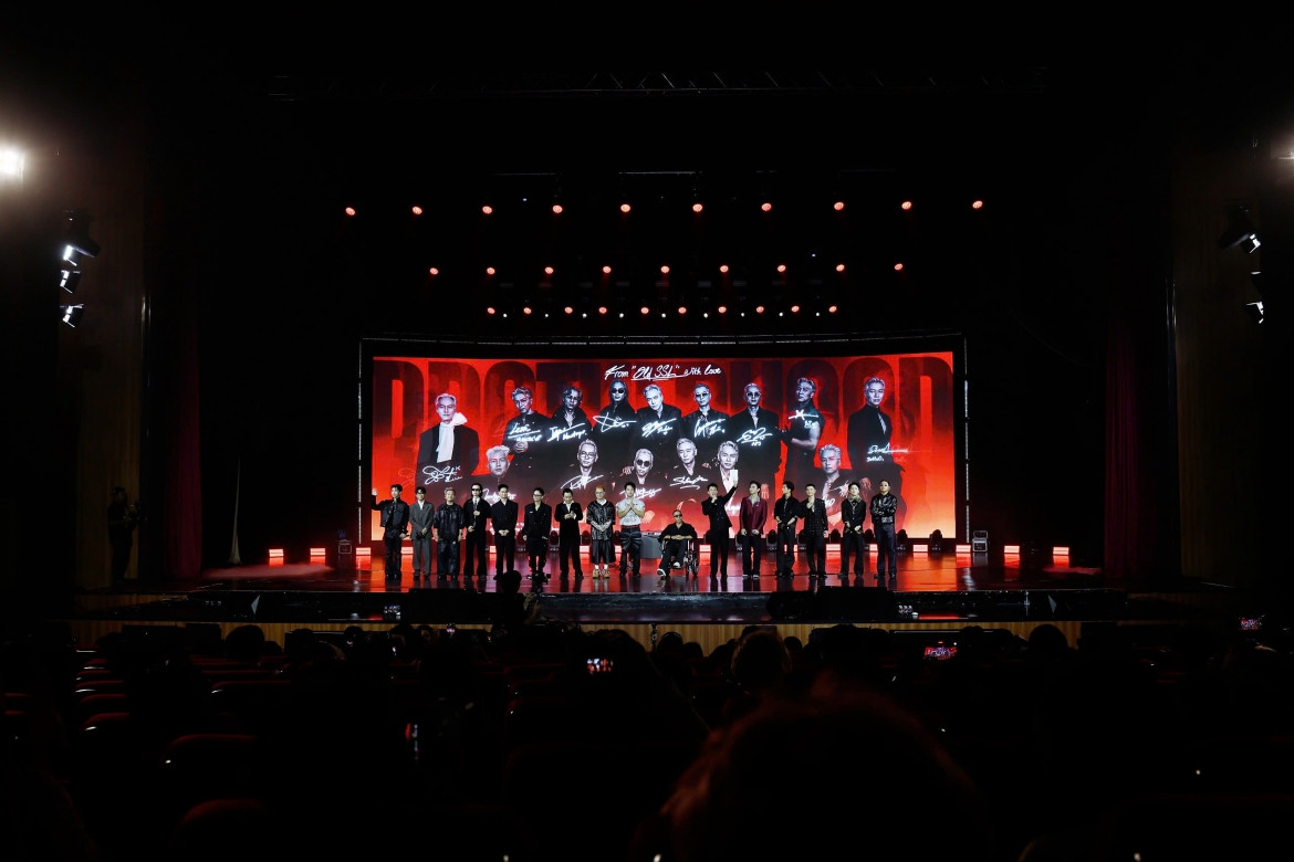 spacespeakers he lo concert kosmik tai ha noi sau fan meeting hinh anh 5