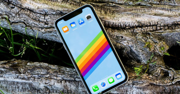 iPhone 11 vẫn được hỗ trợ iOS 27, vì sao?