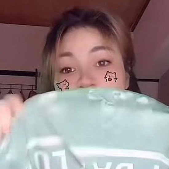 Đứng hình màn livestream sử dụng chất cấm câu view và pha vạch áo 18+ cực sốc