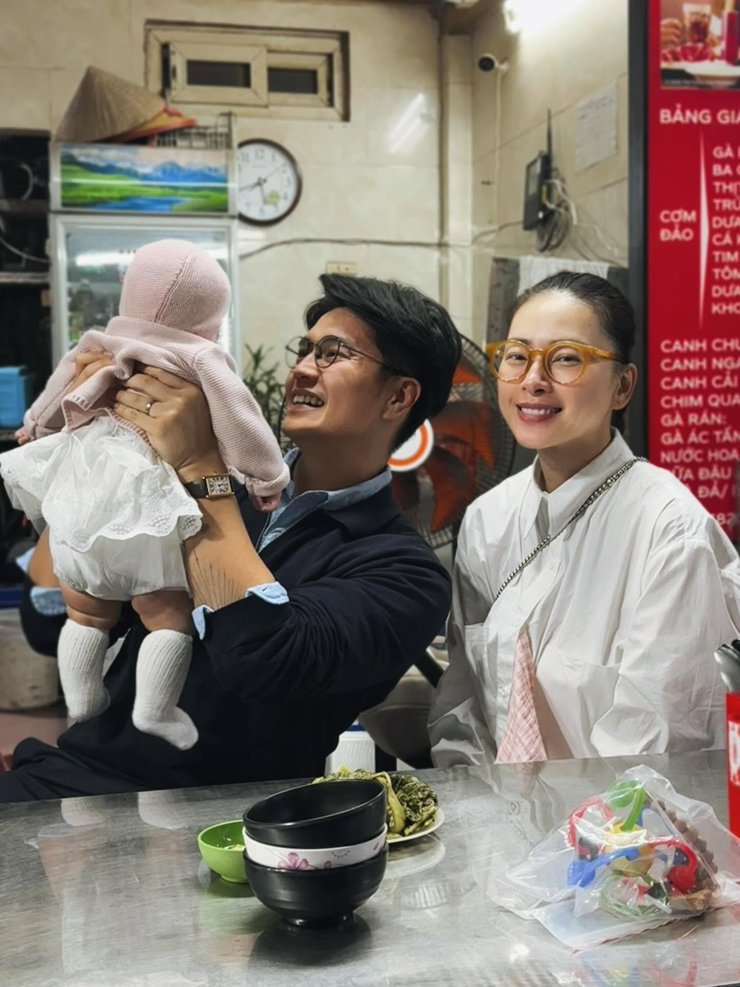 Huy Trần và hành trình lần đầu làm cha: Từ những đêm thức trắng chăm con đến khoảnh khắc nghẹn ngào nghe bé Gạo bập bẹ tiếng