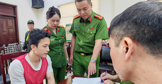 Muốn nhận lại tiền trong vụ lừa đảo 'sở hữu kỳ nghỉ', nạn nhân cần làm gì?