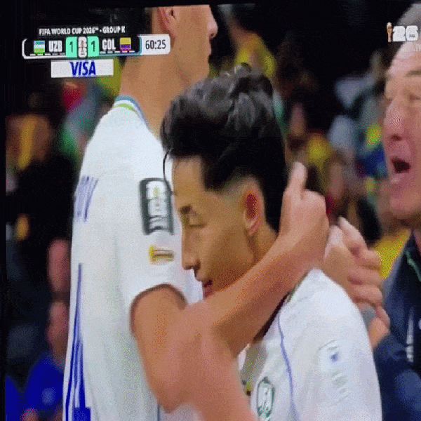 MC nóng bỏng nhất World Cup 2026: Từng thi hoa hậu, hẹn hò cầu thủ kém 11 tuổi插图9