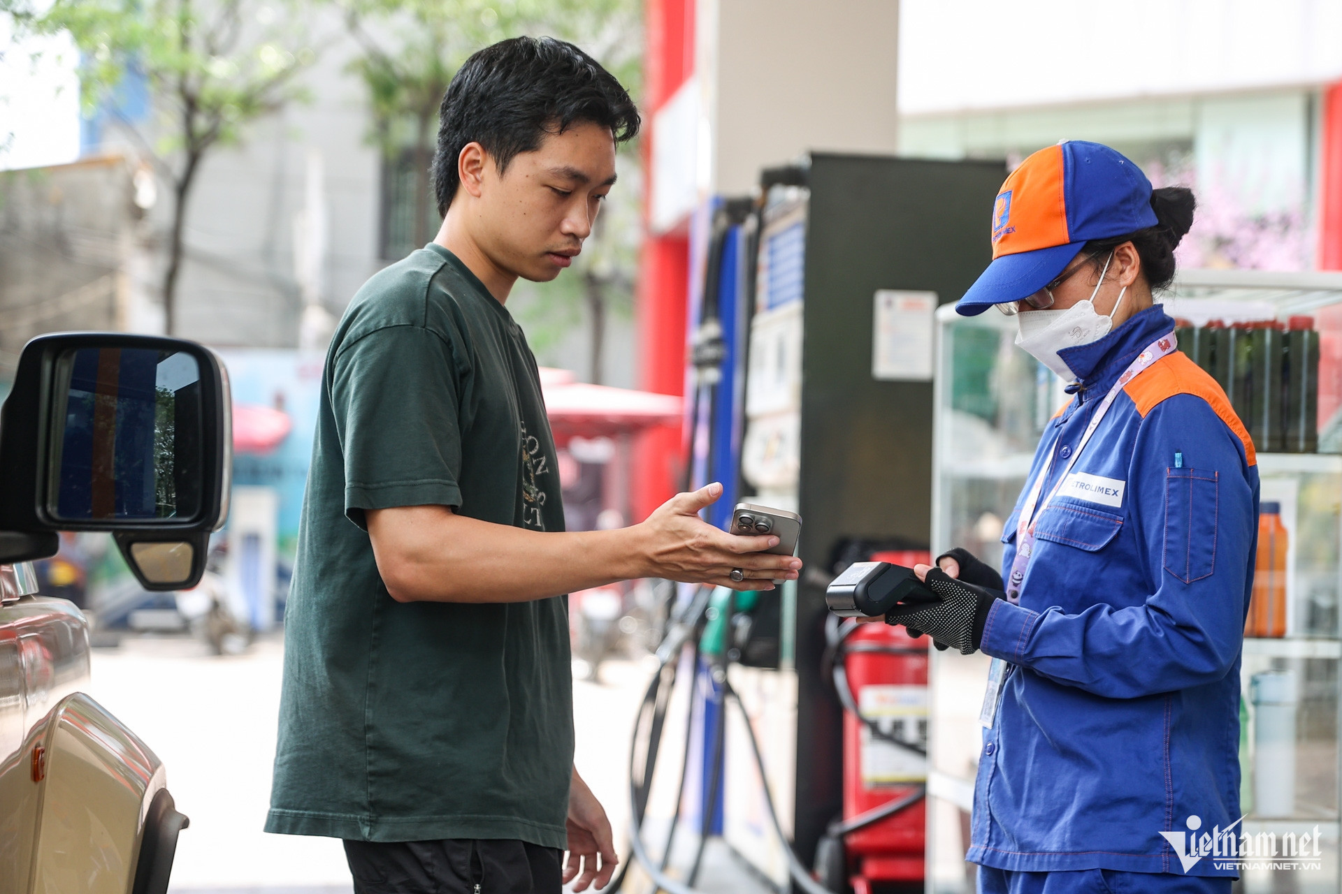 Giá xăng dầu hôm nay 19/6: Dầu thế giới trái chiều, trong nước giảm mạnh插图 W-xang e10 (13).jpg