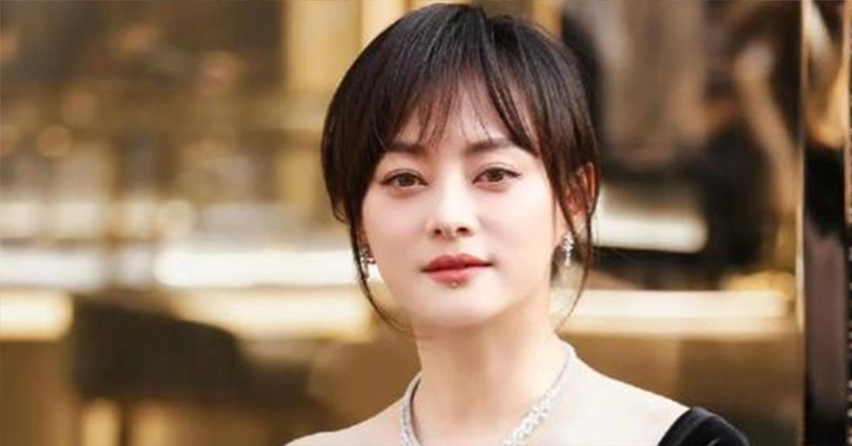Tôn Lệ vướng tranh cãi sau khoảnh khắc Dương Tử nhận giải Bạch Ngọc Lan插图2 Tôn Lệ vướng tranh cãi sau khoảnh khắc Dương Tử nhận giải Bạch Ngọc Lan插图2