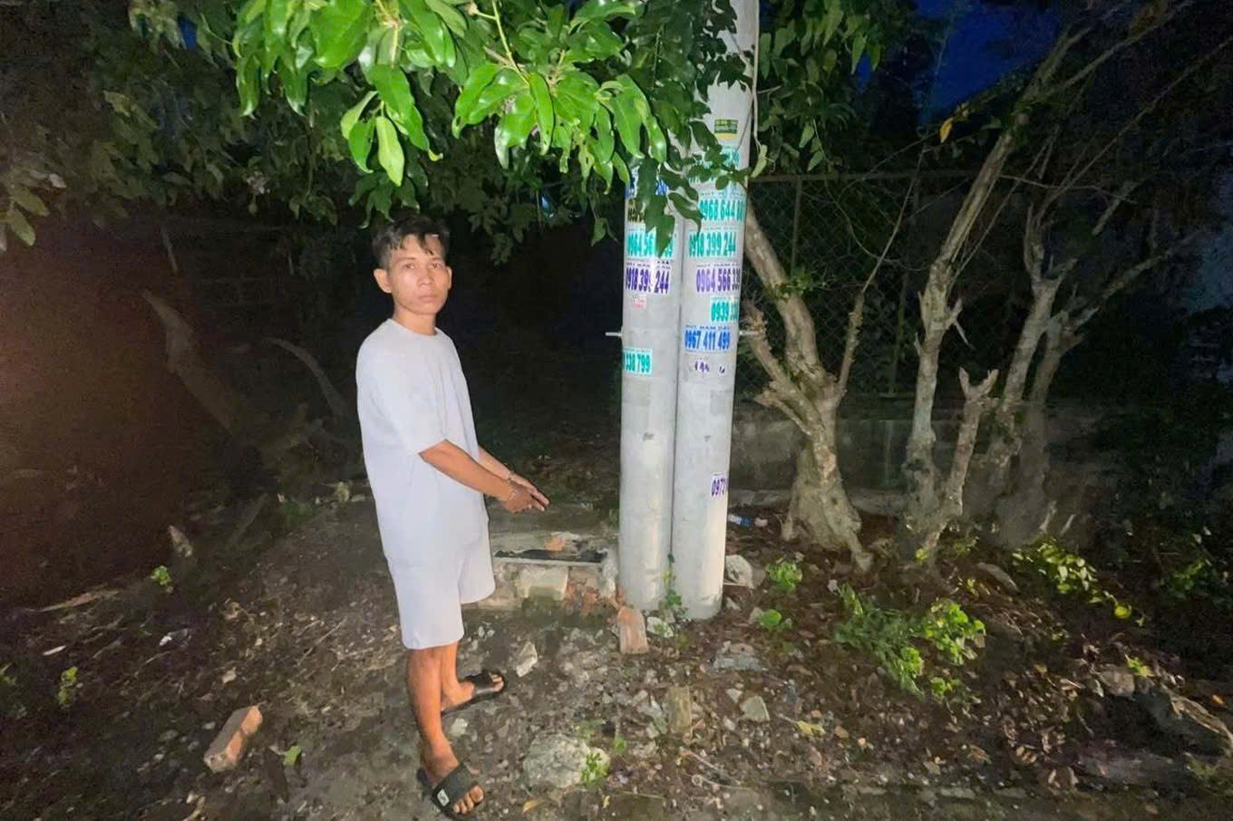 Liên tục né kiểm tra, một thanh niên lên mạng cà khịa lực lượng chức năng và cái kết插图1 Thanh niên thách thức Công an và cái kết đau lòng tại TPHCM - Ảnh 2.