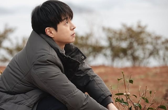 hyuk85653585408181002873864942858697176419053773610n