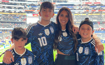 Vợ Messi xúc động nói lời yêu, siêu sao Argentina phản ứng gây sốt