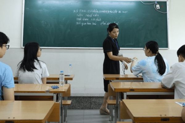 Điểm chuẩn vào lớp 10 chưa tới 8 điểm, Đà Nẵng nói gì?插图2 Điểm chuẩn vào lớp 10 chưa tới 8 điểm, Đà Nẵng nói gì?插图2
