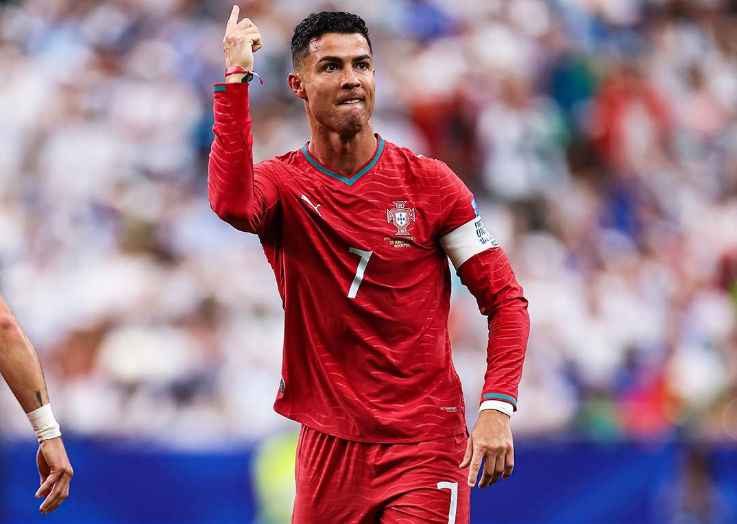Sức hút của Cristiano Ronaldo插图 73077170815191925664110521875352135229133262n