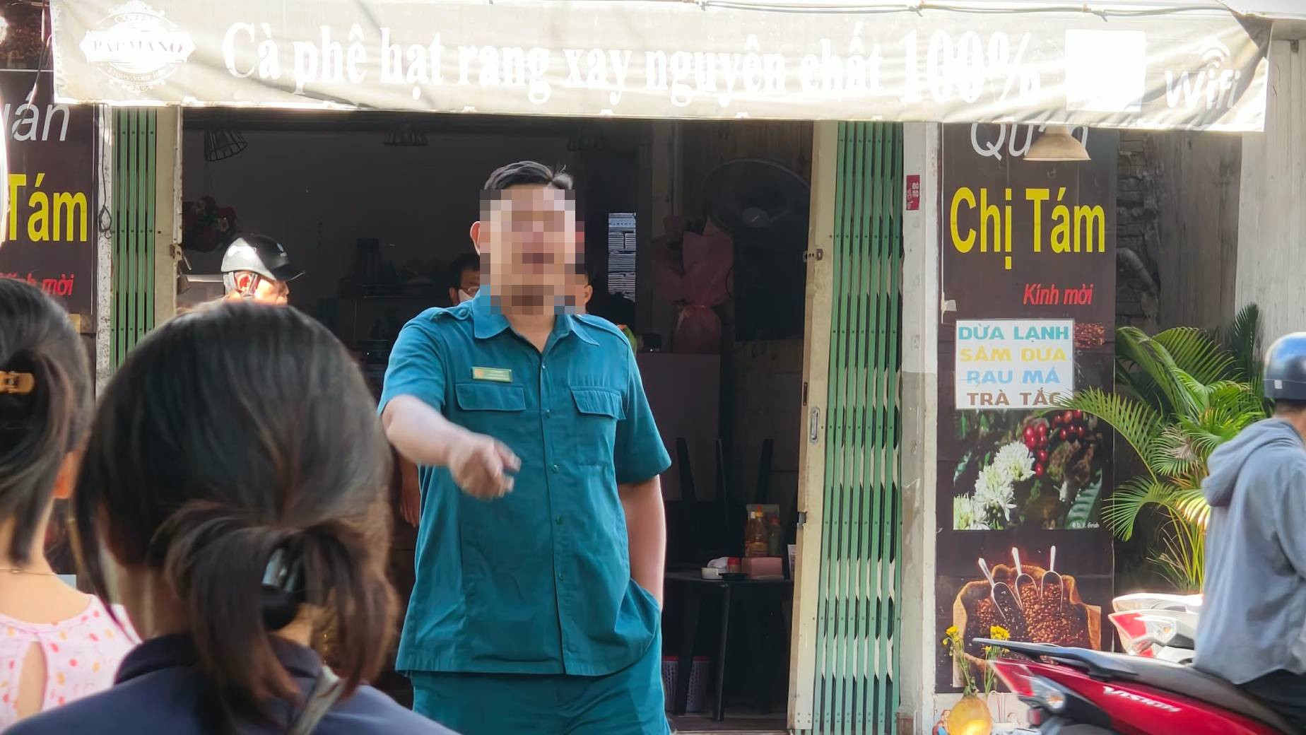 Nỗ lực phá khóa, dập lửa vẫn không kịp cứu nữ chủ quán cà phê ở TPHCM插图 c21325cb 2847 4e3d 98b1 8a346c8ea26b (1).jpg