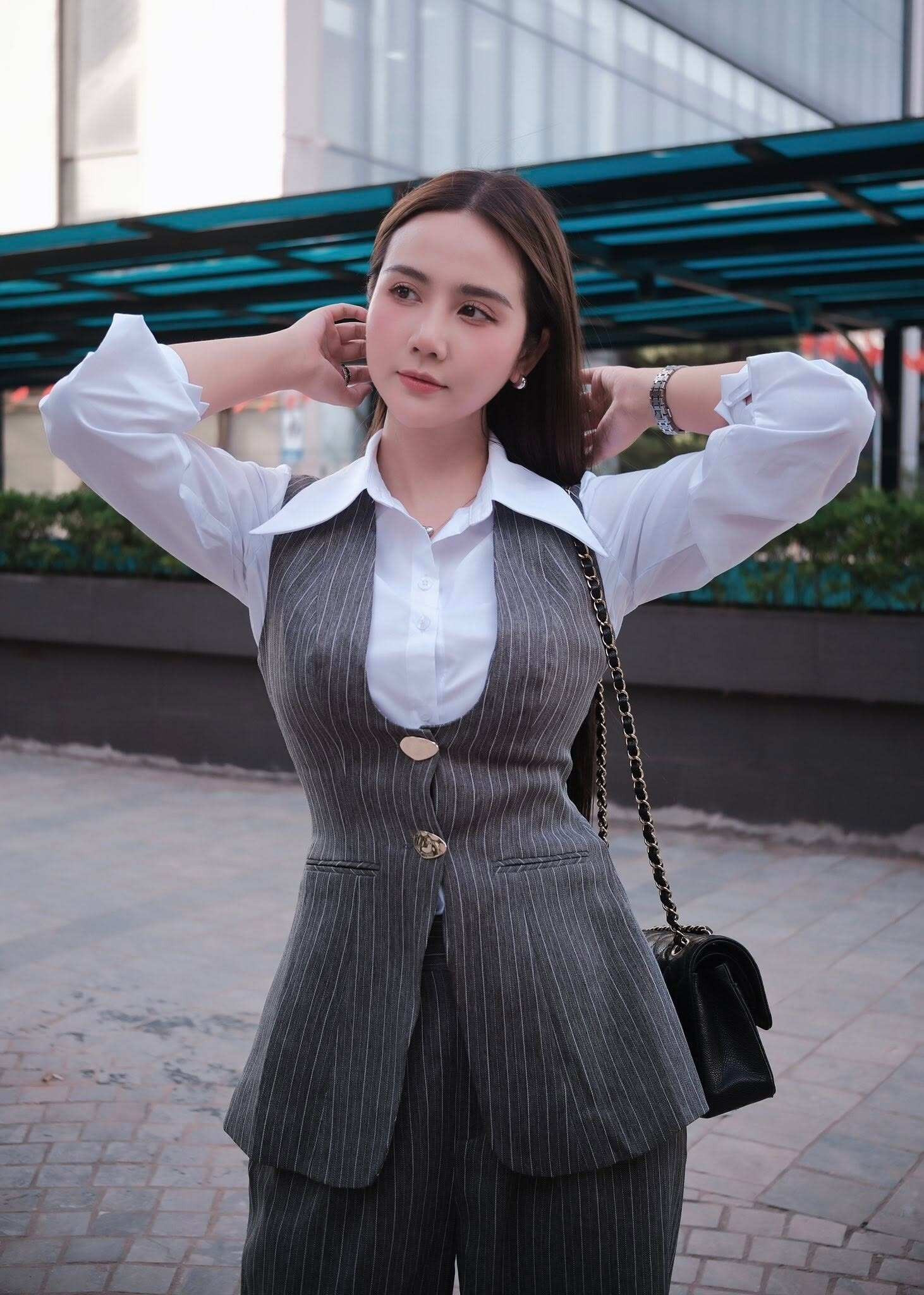 Mỹ nhân phim giờ vàng VTV diện đồ công sở chuẩn &amp;apos;sách mẫu&amp;apos; mặc đẹp: Chị em 30+ xem xong chỉ muốn học theo ngay插图3