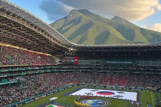 Không phải ảnh AI, đây là SVĐ World Cup 2026 đang hot rần rần vì có view 'triệu đô' quá đẹp và hùng vĩ