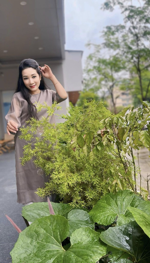 Nữ NSƯT đình đám 1 thời là mẹ đơn thân: U60 giàu có, chọn cuộc sống độc thân, giản dị - Ảnh 8.