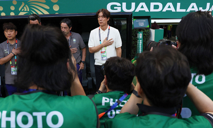 Huấn luyện viên Hong Myung-bo từ chức sau thất bại ở World Cup 2026 của đội tuyển Hàn Quốc. (Ảnh: Reuters)