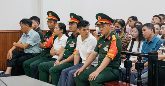 Nhà đầu tư đề nghị tăng hình phạt với Hậu 'pháo', điều tra về hơn 7.000 tỷ đồng