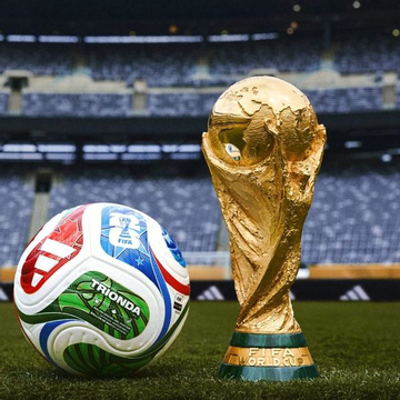 Quốc kỳ Việt Nam bất ngờ xuất hiện ở sân bóng khai mạc World Cup 2026, lý do vì sao?