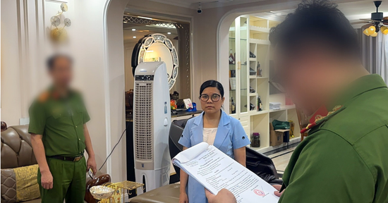 Chân tướng nữ tổng giám đốc khiến 17.427 người mất gần 1.380 tỷ đồng