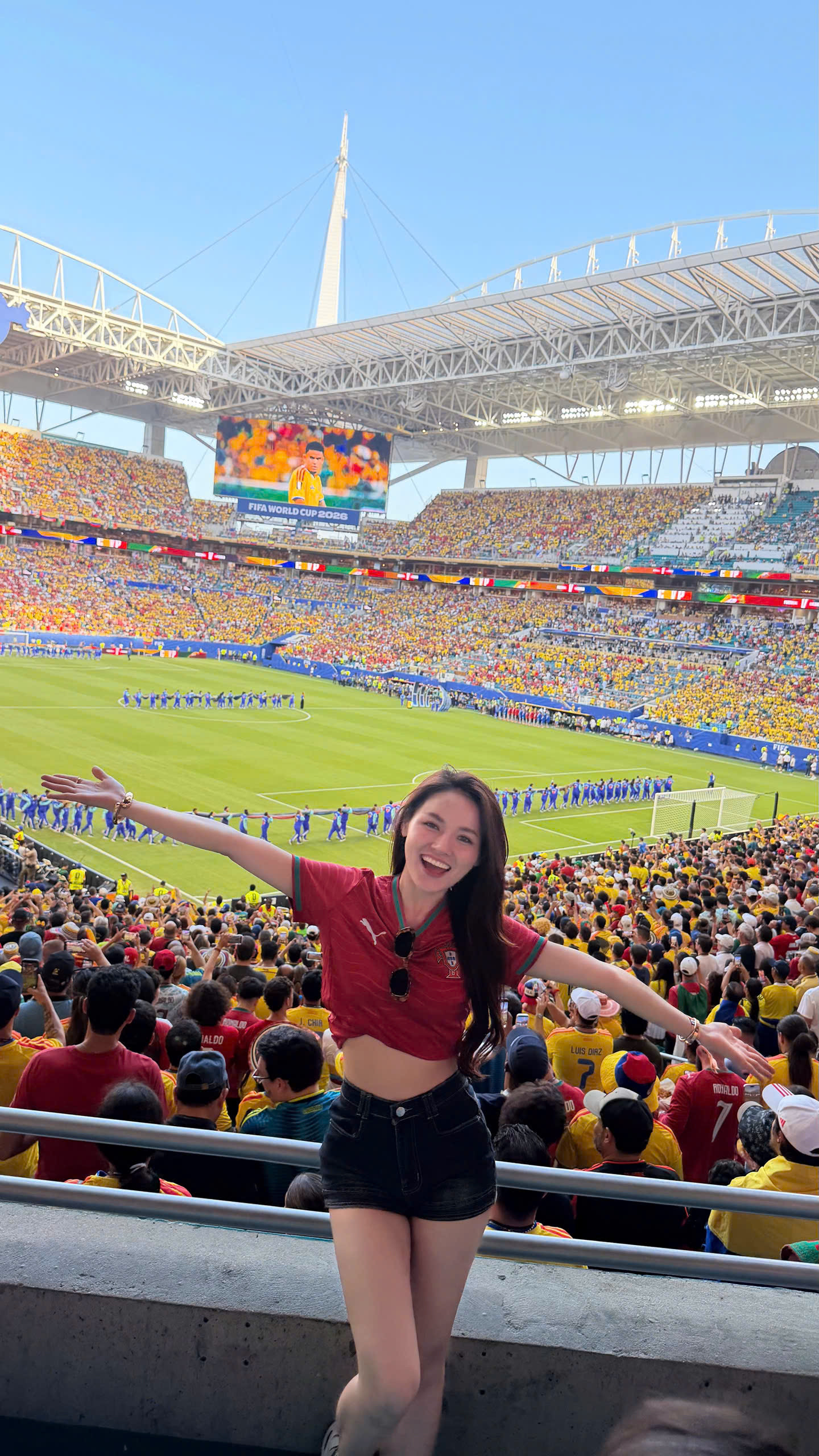 Danh tính gái đẹp Đắk Lắk check-in xem World Cup 2026 ở Mỹ: Mới tậu BMW, cuộc sống sang chảnh gây chú ý插图1 2aoboqgwsodcgiqeybqowngac4fhgeniek2yx11s
