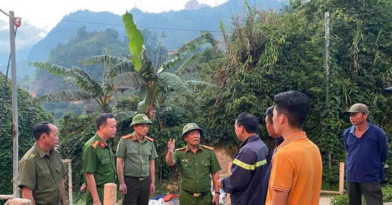 Lào Cai: Tìm kiếm người mất tích trong vụ đuối nước tại suối Cát Cát