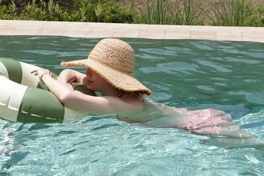 135.000 lượt thích ảnh bikini của Song Hye Kyo