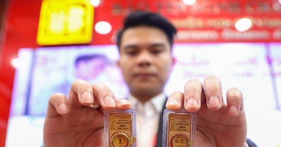 Giá vàng hôm nay 8/6/2026: Xu hướng giảm sâu, trong nước áp lực hạ tiếp
