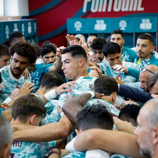 Ronaldo bị chế giễu ngay trước World Cup 2026