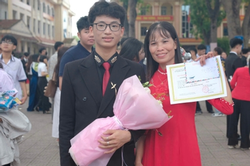 Chân dung thủ khoa Bắc Ninh đạt 30 điểm tuyệt đối khối A00: 'Em không học thêm, không thức đêm ôn bài'