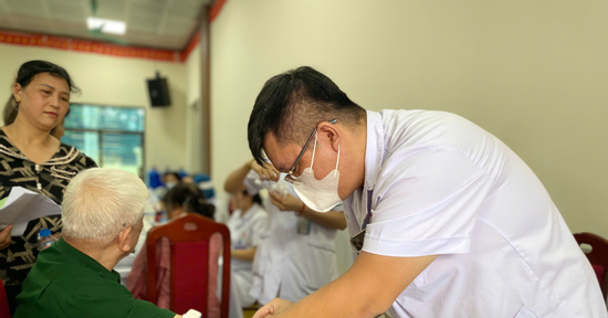 Hà Nội bắt đầu khám sức khỏe miễn phí cho người dân