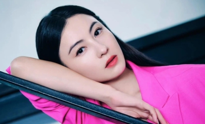 Động thái hiếm hoi của Trương Bá Chi dành cho Châu Tinh Trì - Ảnh 2
