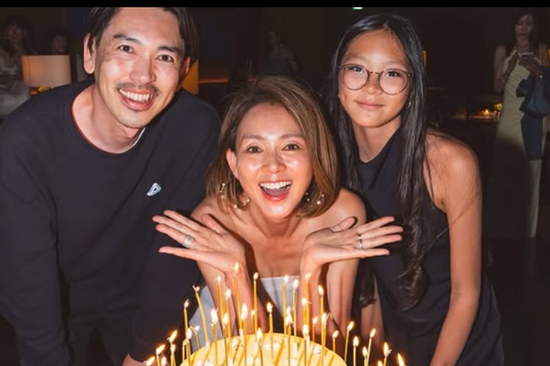Mới 14 tuổi, con gái Yano Shiho đã sở hữu thần thái siêu mẫu khiến netizen trầm trồ