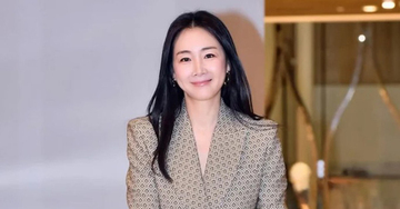 'Nữ hoàng nước mắt' Choi Ji Woo ở tuổi 51 với diện mạo gây ngỡ ngàng