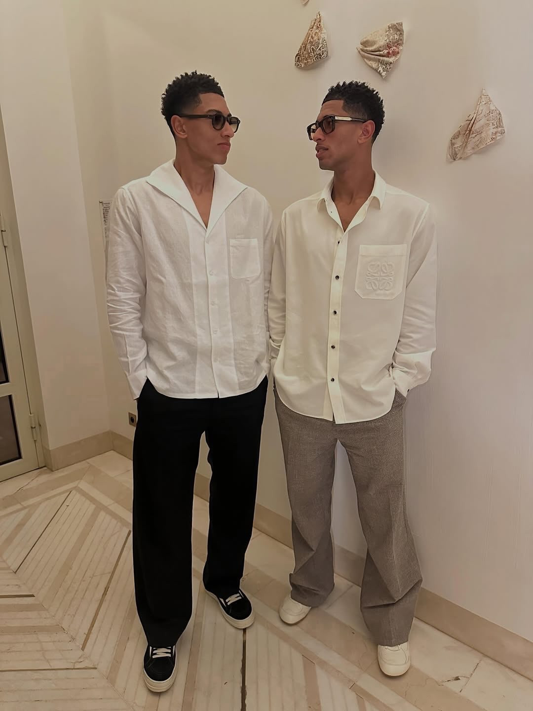 Anh em Bellingham visual điển trai, tài năng xuất chúng: Anh là tiền vệ đỉnh nhất World Cup, em cao 1m91 bùng nổ Dortmund插图3 photo by outfitdepts on july 12 2026 may be an image of one or more people eyewear barong and text
