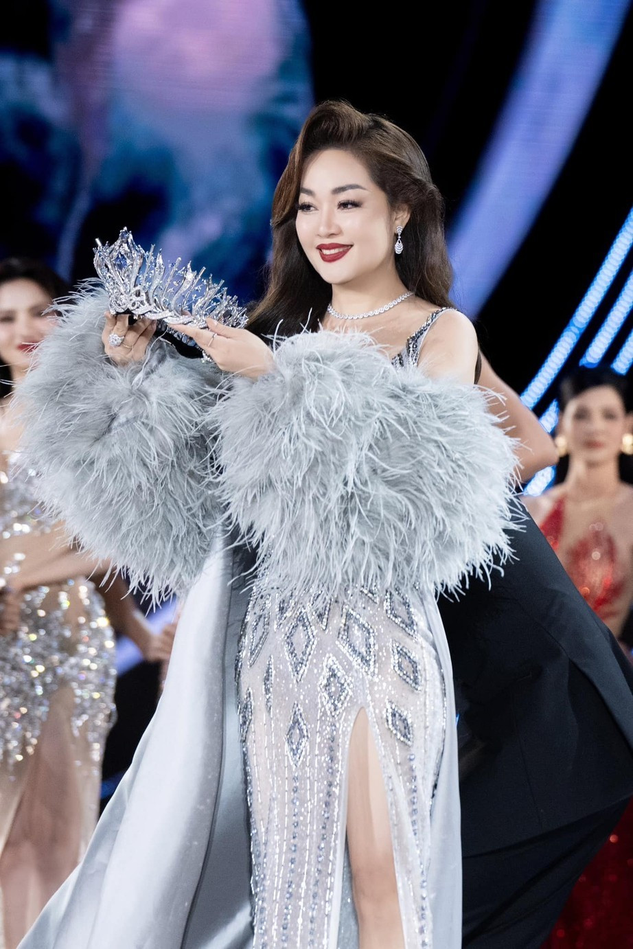 Á hậu Việt vừa bị bắt vì liên quan vụ buôn lậu kim cương xuyên quốc gia là ai?插图1 thanh-nga-2-1784017708.jpg