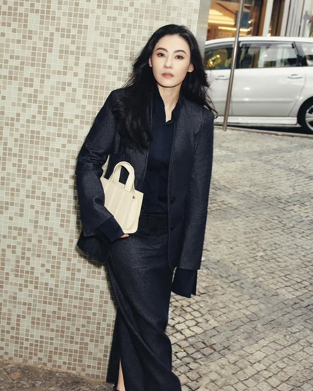 ceciliapakchicheung496824771183557566931570044255975857343200939n