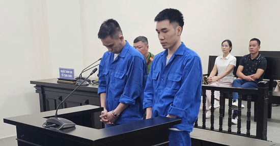 Lời khai của 2 kẻ cướp 16 cây vàng trên người bà chủ nhà nghỉ ở Hà Nội