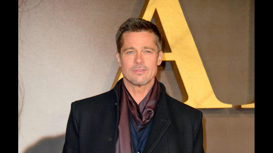 Brad Pitt đã làm gì để 4 người con có quyết định đau lòng này?插图 brad pitt focusing on kids 20190417141541424 data