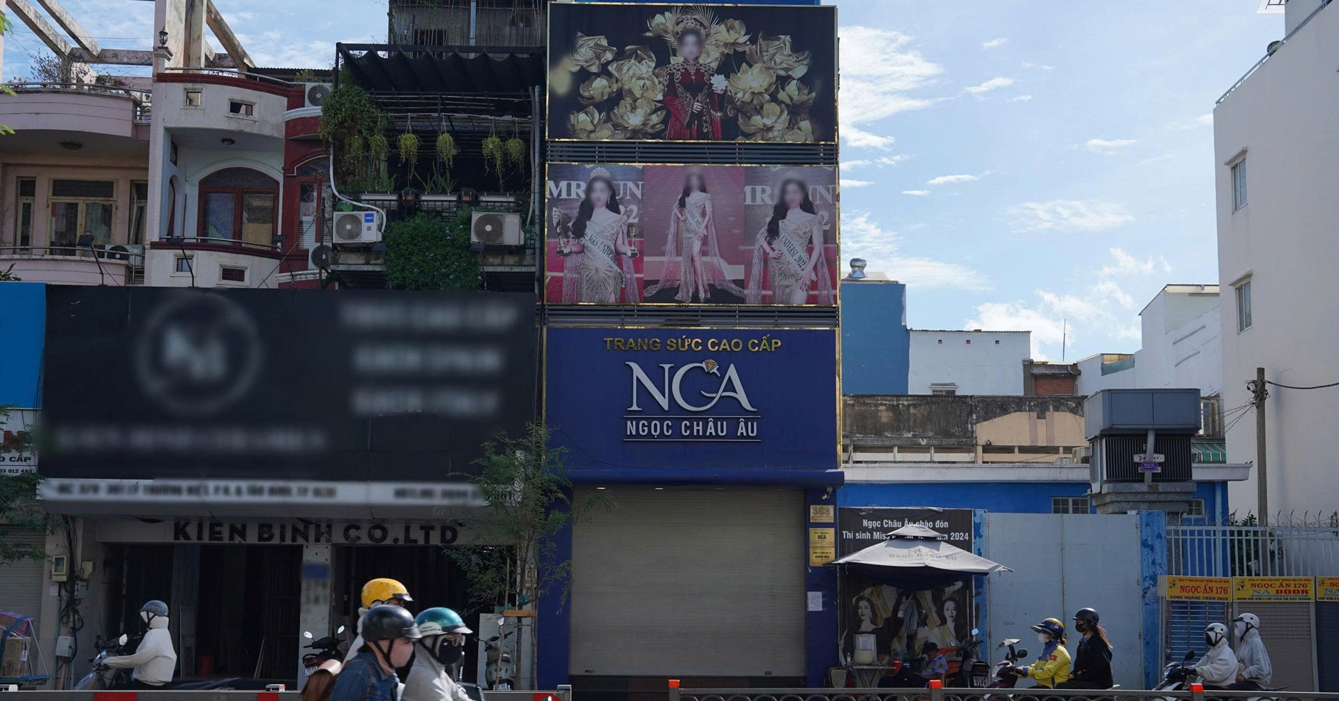 Bé nguy kịch, co giật vì kẹt cổ vào thanh chắn giường插图1