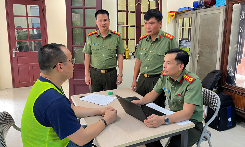 co bac truc tuyen xuyen quoc gia.jpg