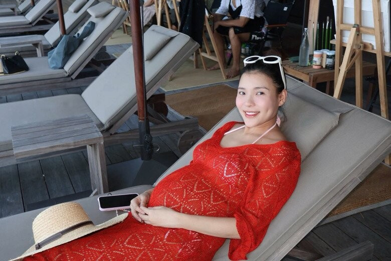 'Cặp đôi kiểu mẫu showbiz Việt': Hạnh phúc viên mãn khi sắp đón thêm thành viên插图2 Cặp đôi kiểu mẫu showbiz Việt: Hạnh phúc viên mãn khi sắp đón thêm một