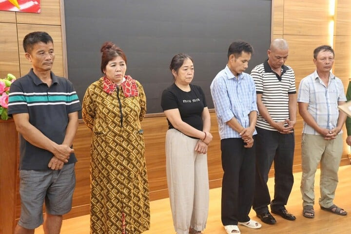 6 bị can bị Cơ quan Cảnh sát điều tra Công an tỉnh Quảng Trị khởi tố. (Ảnh: Công an Quảng Trị)
